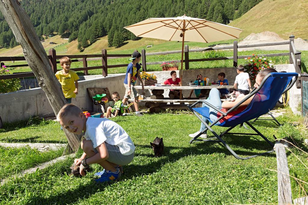Bait Vegl Apartment Livigno Exterior foto