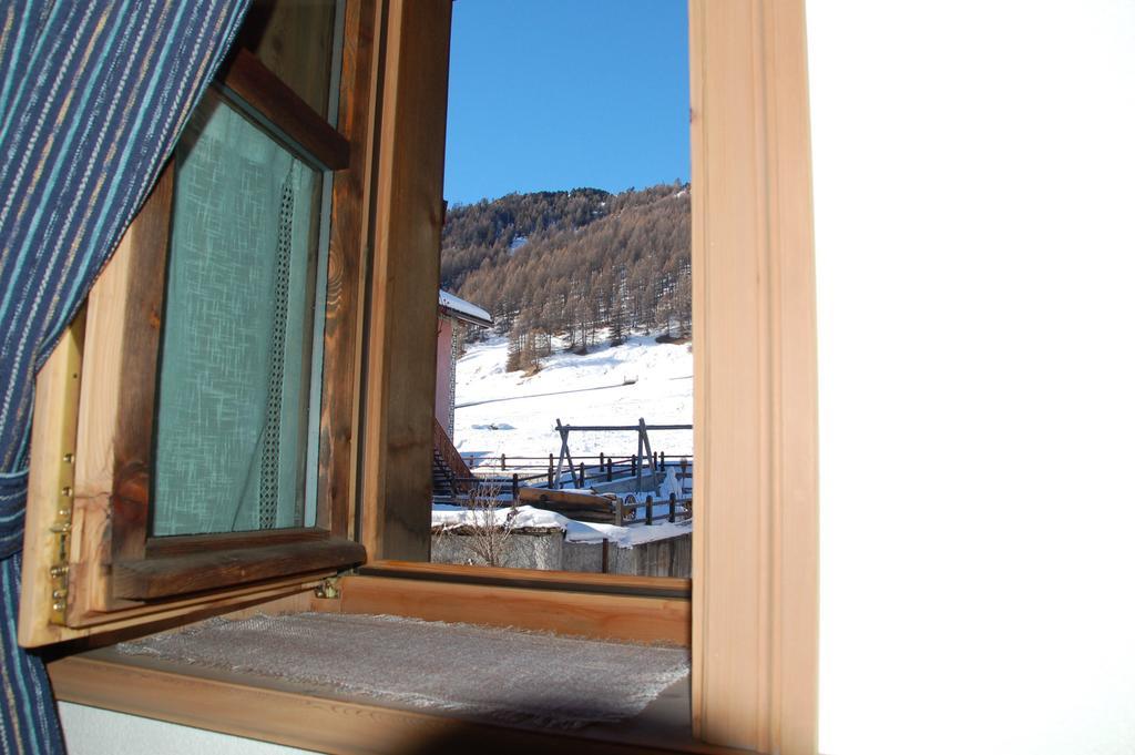 Bait Vegl Apartment Livigno Cameră foto