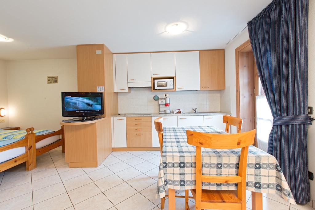 Bait Vegl Apartment Livigno Exterior foto